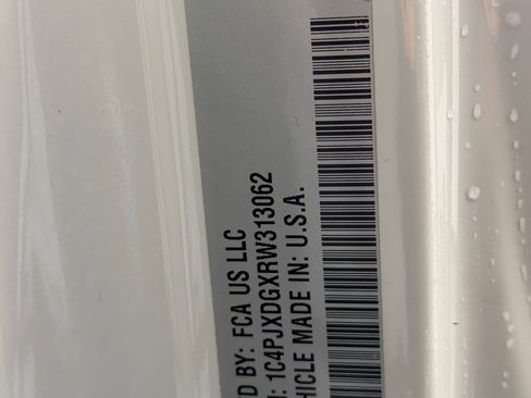 Used 2024 Jeep Wrangler Sport image 18