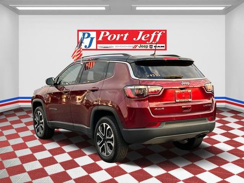 Certified 2022 Jeep Compass Limited image 6