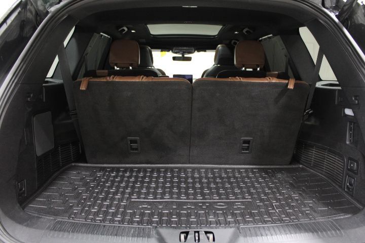 Used 2022 Lincoln Aviator Reserve w/ Equipment Group 201A AWD/4WD image 14