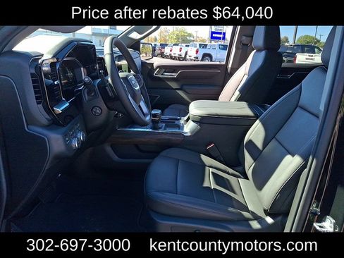 New 2026 GMC Sierra 1500 SLT w/ SLT Premium Plus Package AWD/4WD image 15