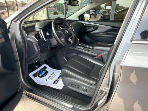 Used 2023 Nissan Murano SV FWD image 10