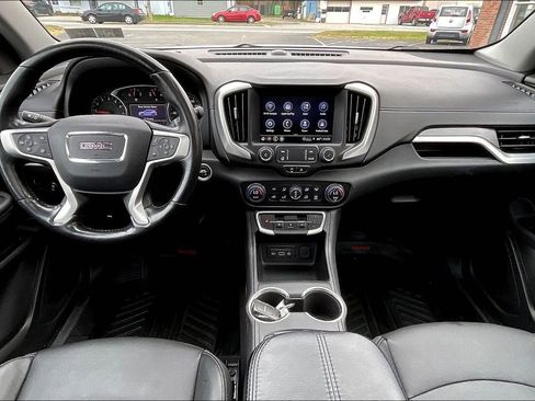 Used 2022 GMC Terrain SLT image 14