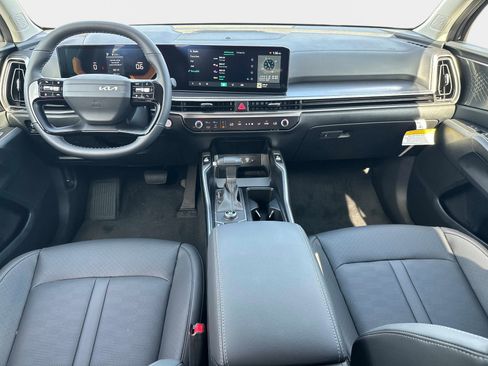 New 2026 Kia Sorento S image 12
