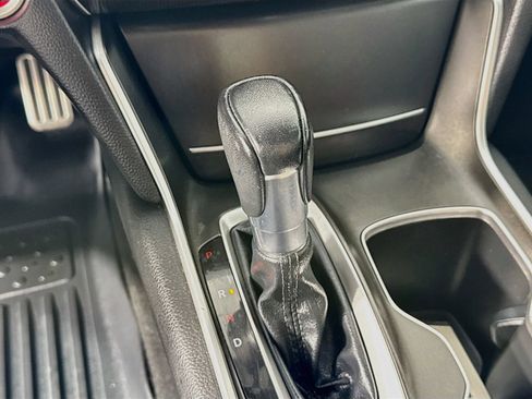 Used 2022 Honda Accord Sport image 15
