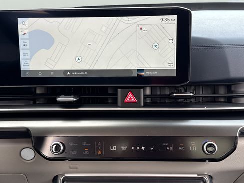 New 2026 Kia Carnival SX Prestige FWD image 7