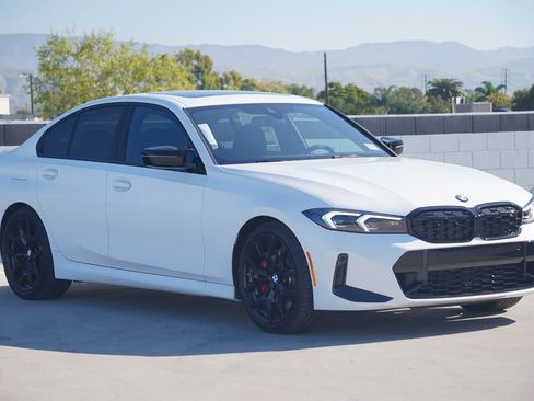 New 2026 BMW M340i w/ Premium Package image 3