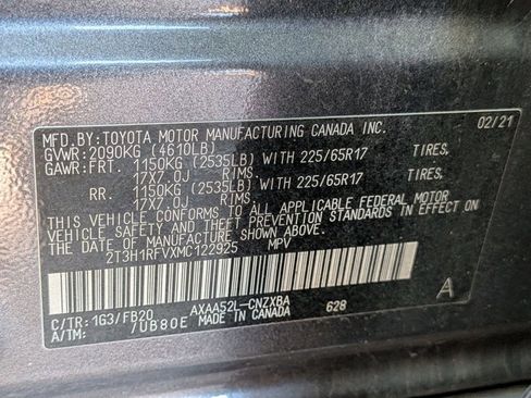 Used 2021 Toyota RAV4 LE image 18