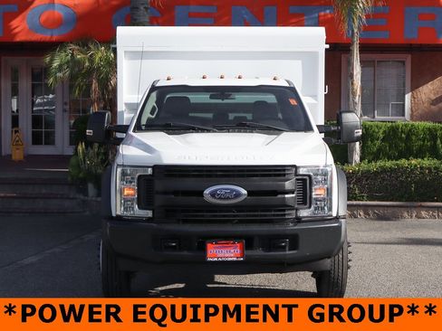 Used 2017 Ford F450 XL w/ Power Equipment Group image 4