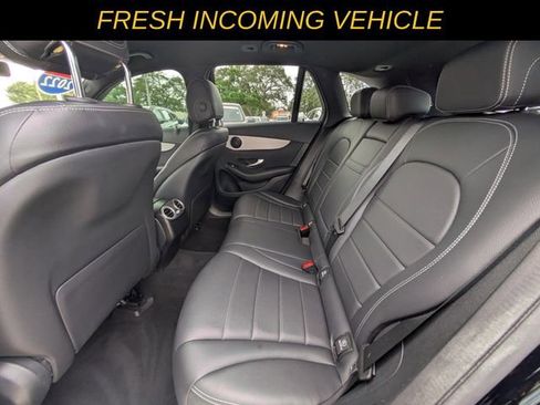 Used 2022 Mercedes-Benz GLC 300 image 12