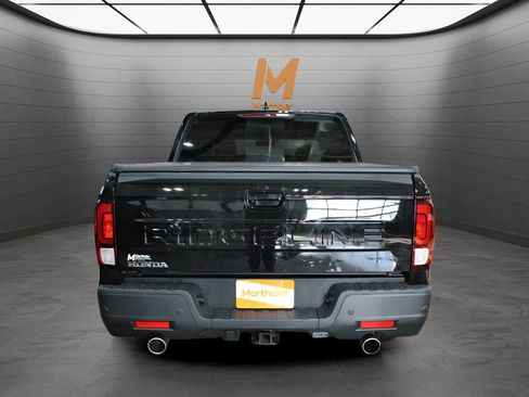Certified 2024 Honda Ridgeline Black Edition image 3