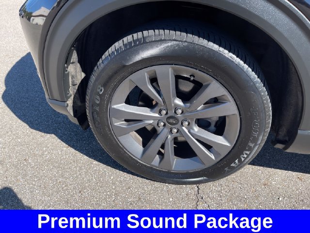 Used 2021 Ford Explorer XLT w/ Equipment Group 202A AWD/4WD image 24