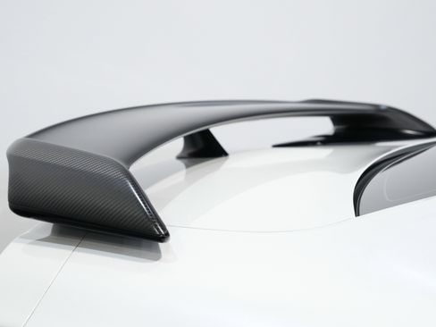 Used 2015 Nissan GT-R Black Edition image 16