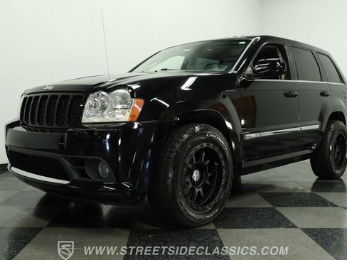Used 2006 Jeep Grand Cherokee SRT8 w/ SRT Option Group I image 20