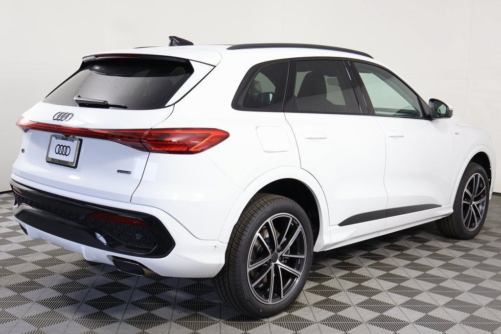 New 2026 Audi Q5 Premium AWD/4WD image 2