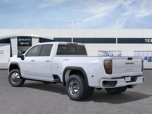 New 2026 GMC Sierra 3500 Denali Ultimate AWD/4WD image 3
