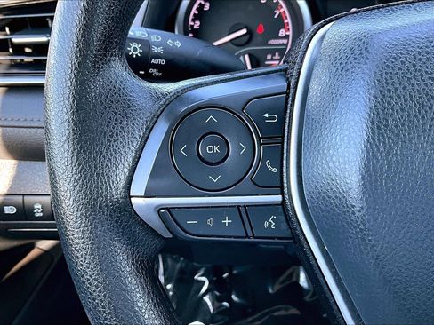 Used 2024 Toyota Camry LE image 17