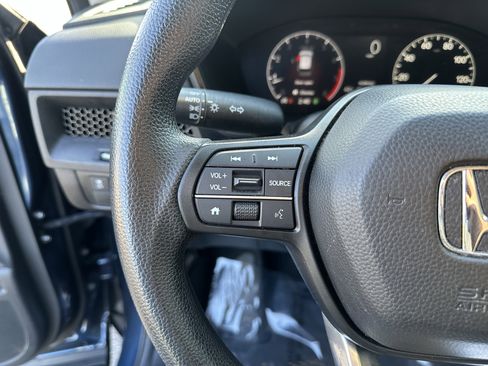 Used 2025 Honda CR-V LX image 21