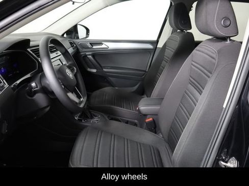Used 2023 Volkswagen Tiguan S FWD image 13
