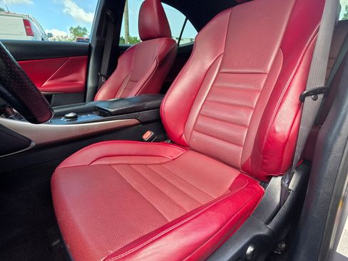 Used 2018 Lexus IS 300 F Sport RWD image 21