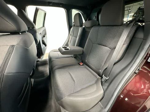 Used 2026 Subaru Forester Premium AWD/4WD image 19