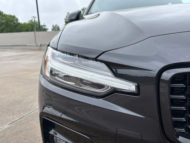 Certified 2024 Volvo S60 B5 Plus w/ Climate Package AWD/4WD image 12