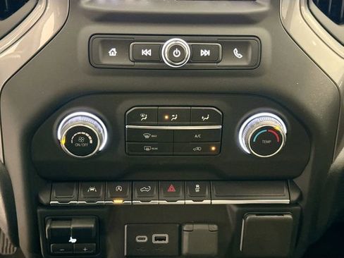 Certified 2025 Chevrolet Silverado 1500 Custom w/ LPO, Dark Essentials Package image 15