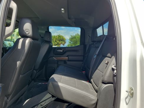 Used 2020 Chevrolet Silverado 1500 LT w/ All-Star Edition AWD/4WD image 8