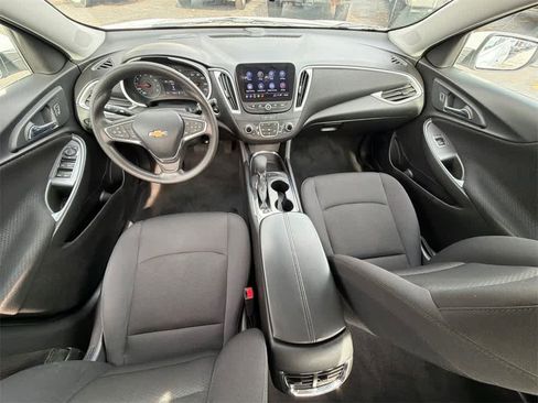 Used 2023 Chevrolet Malibu LT image 18