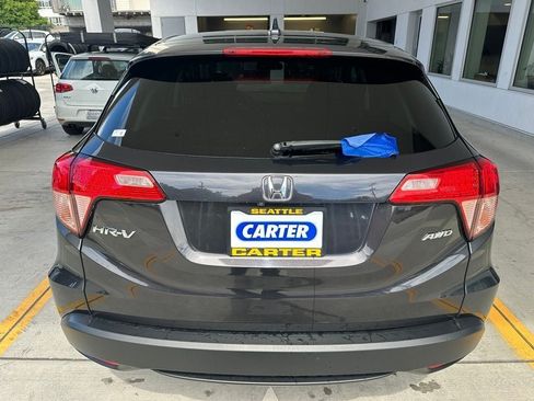 Used 2018 Honda HR-V EX image 5