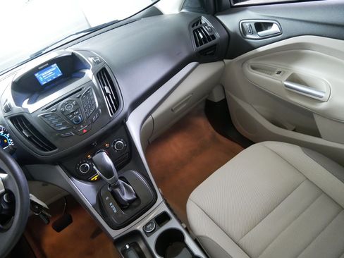 Used 2015 Ford Escape SE FWD image 11