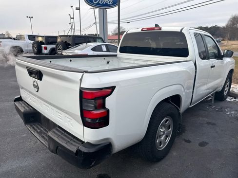 Used 2022 Nissan Frontier S image 28