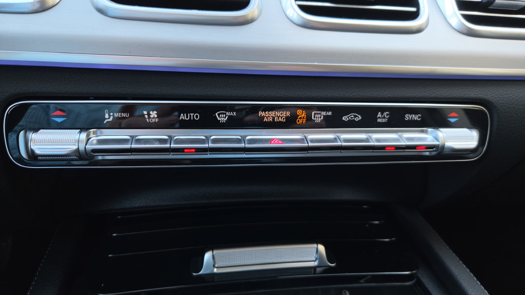 New 2026 Mercedes-Benz GLE 450 4MATIC image 17