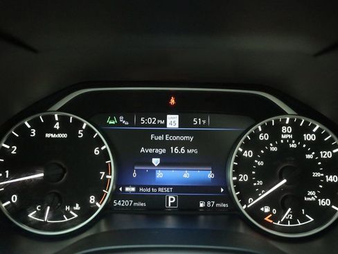 Used 2021 Nissan Maxima SR w/ Sport Mat Group image 46