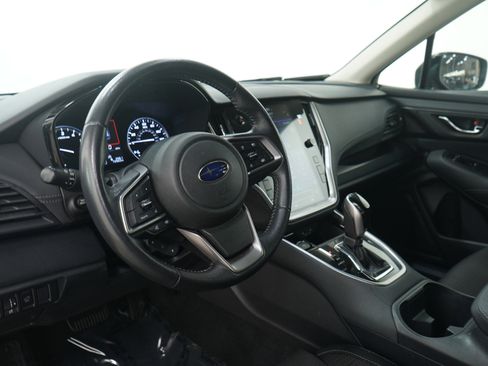 Used 2020 Subaru Outback Premium image 24