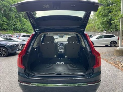 Certified 2023 Volvo XC90 B6 Plus w/ Protection Package Premier AWD/4WD image 17