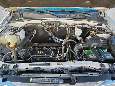 Used 2010 Ford Escape XLS image 22