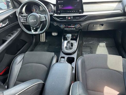 Used 2022 Kia Forte GT-Line w/ GT-Line Premium Package FWD image 30