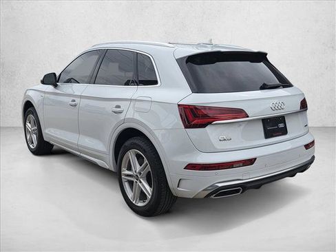 Certified 2025 Audi Q5 e Premium Plus AWD/4WD image 7