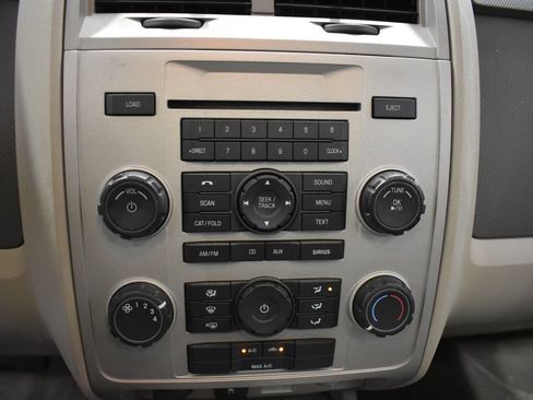 Used 2009 Ford Escape XLT FWD image 20