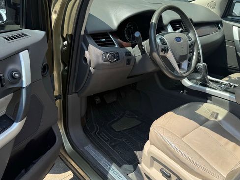 Used 2013 Ford Edge Limited w/ Driver Entry Pkg FWD image 25
