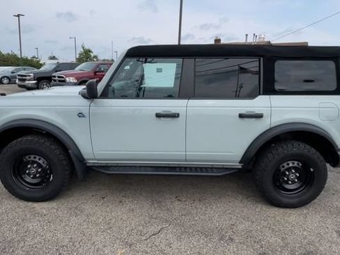 Used 2023 Ford Bronco Black Diamond AWD/4WD image 7