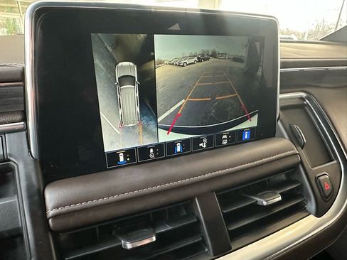 Used 2022 GMC Yukon SLT w/ SLT Luxury Package image 27