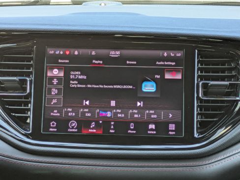 Used 2021 Dodge Durango R/T w/ Blacktop Package RWD image 18