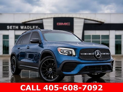 Used 2021 Mercedes-Benz GLB 250 w/ AMG Line image 49