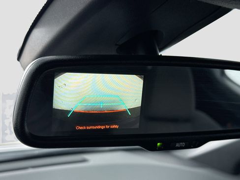 Used 2018 Toyota C-HR XLE FWD image 10