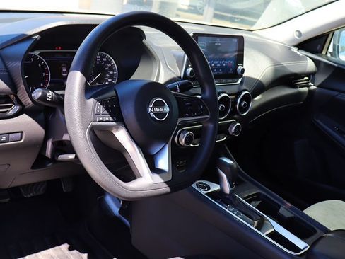 Used 2024 Nissan Sentra SV FWD image 38