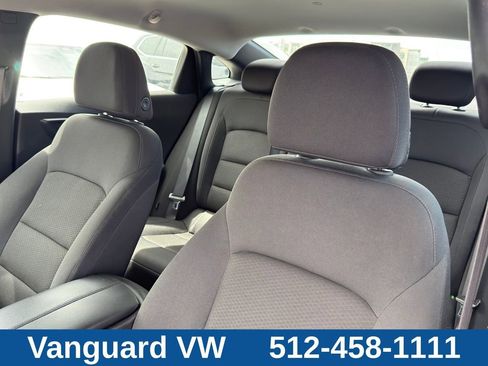 Used 2023 Chevrolet Malibu LT w/ Driver Confidence Package FWD image 12