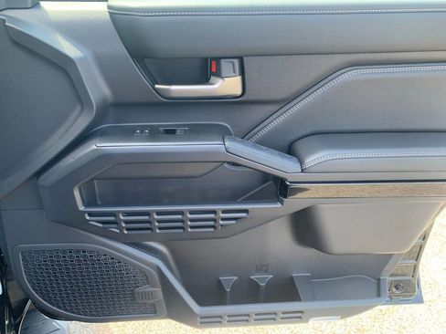 New 2026 Toyota 4Runner Limited AWD/4WD image 20