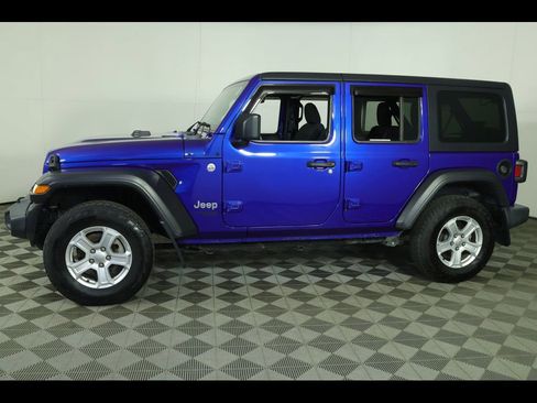 Used 2020 Jeep Wrangler Unlimited Sport S AWD/4WD image 4