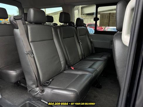 Used 2018 Ford Transit 150 XLT RWD image 29